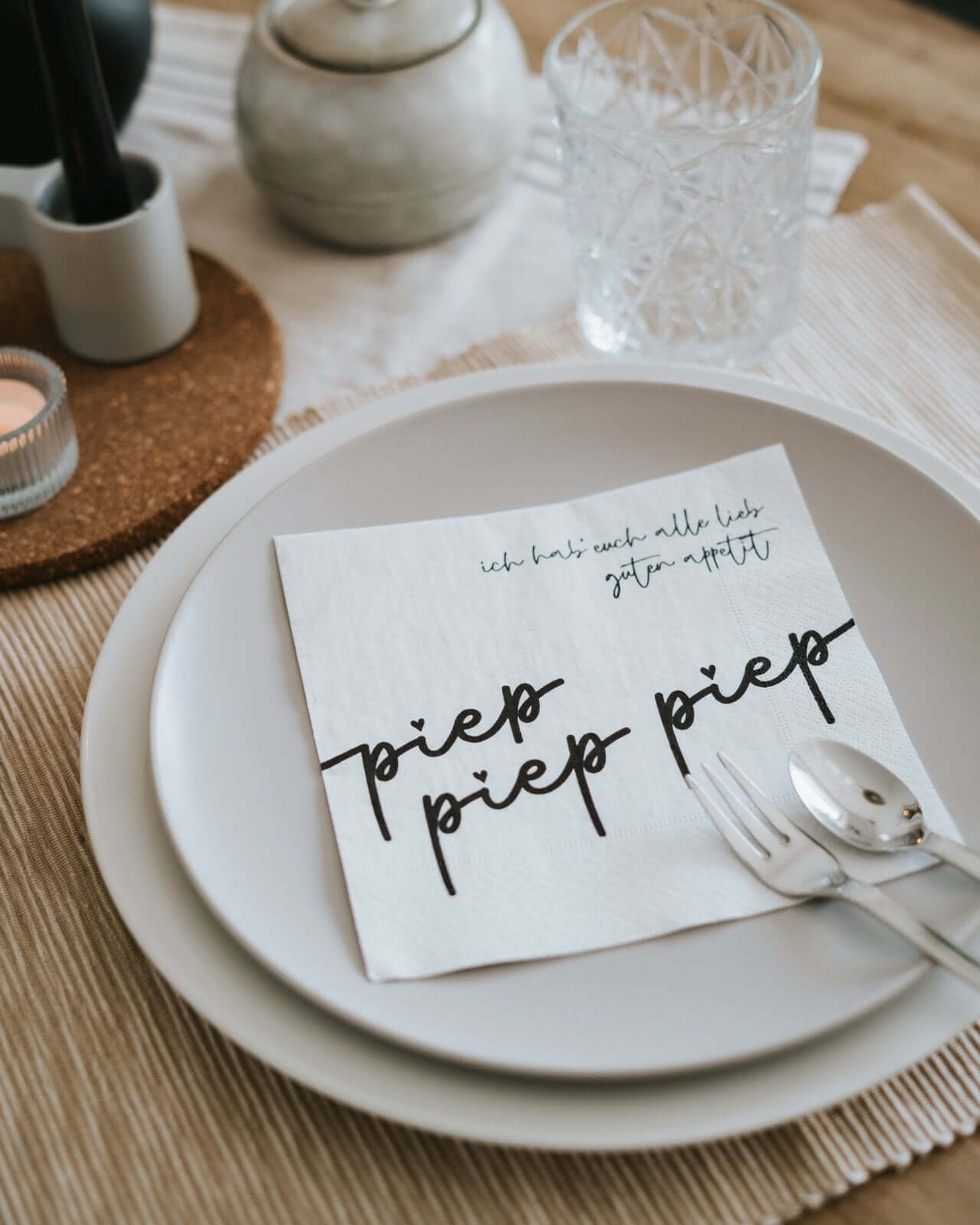 Serviette mit Spruch oder Motiv Piep piep piep in schwarz weiss