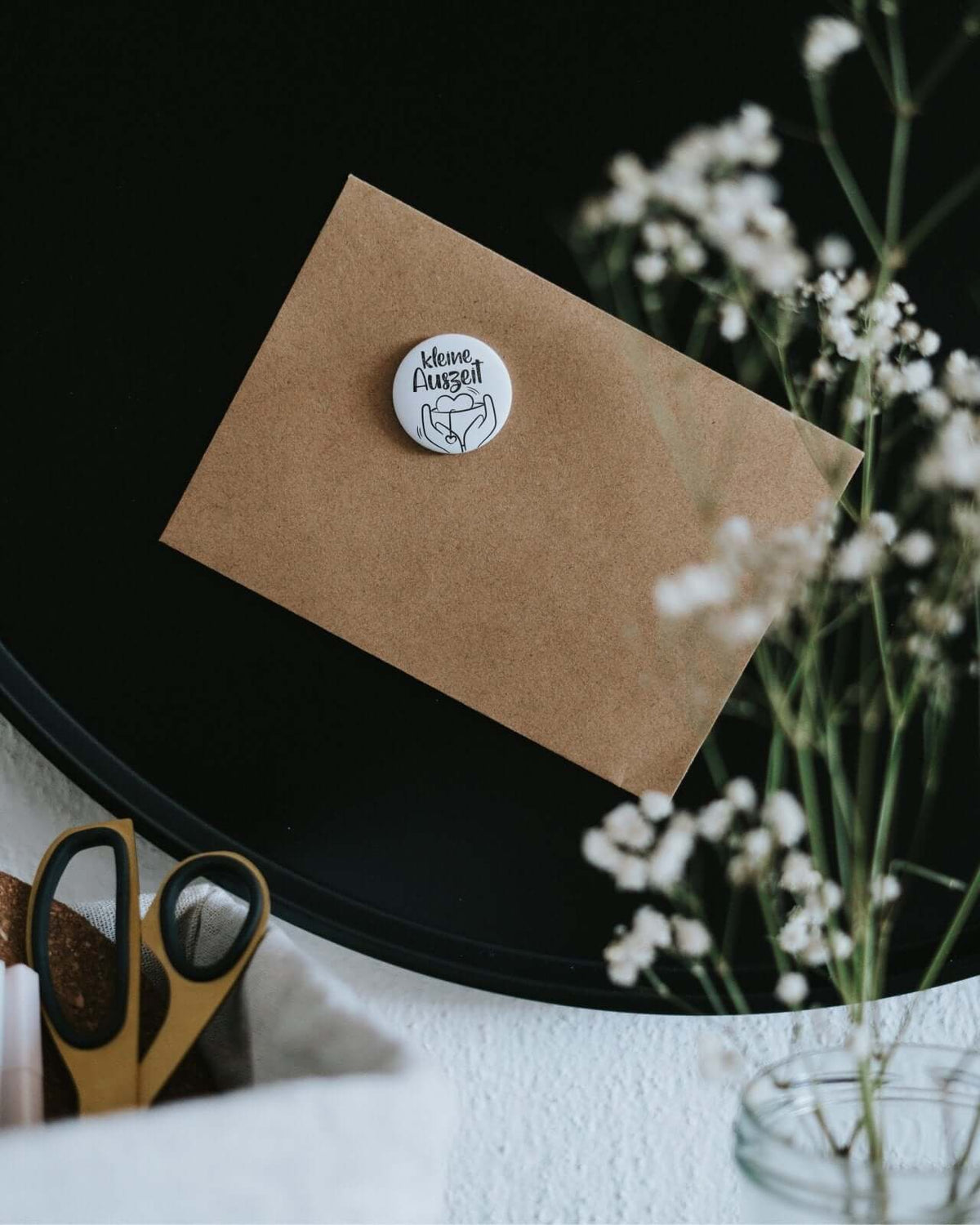 Magnete mit Spruch oder Motiv Kleine Auszeit · klein in schwarz weiss