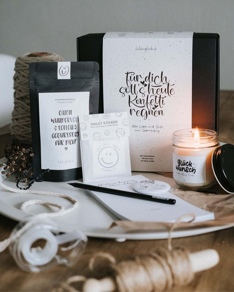 Geschenkbox mit Spruch oder Motiv Geburtstagsbox in schwarz weiss