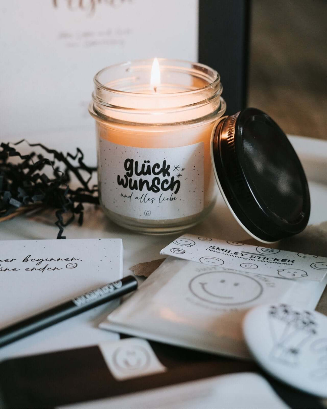 Geschenkbox mit Spruch oder Motiv Geburtstagsbox in schwarz weiss