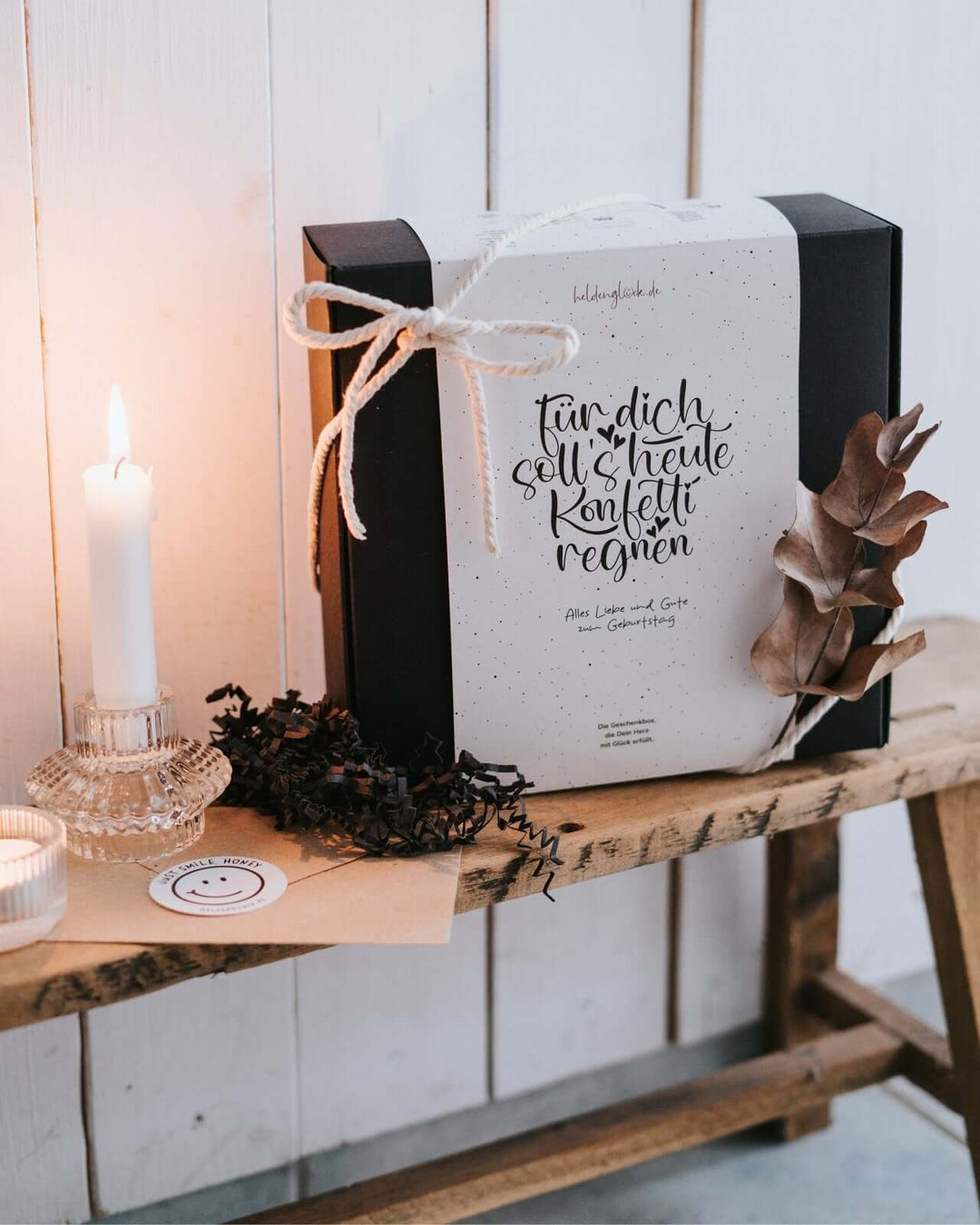 Geschenkbox mit Spruch oder Motiv Geburtstagsbox in schwarz weiss