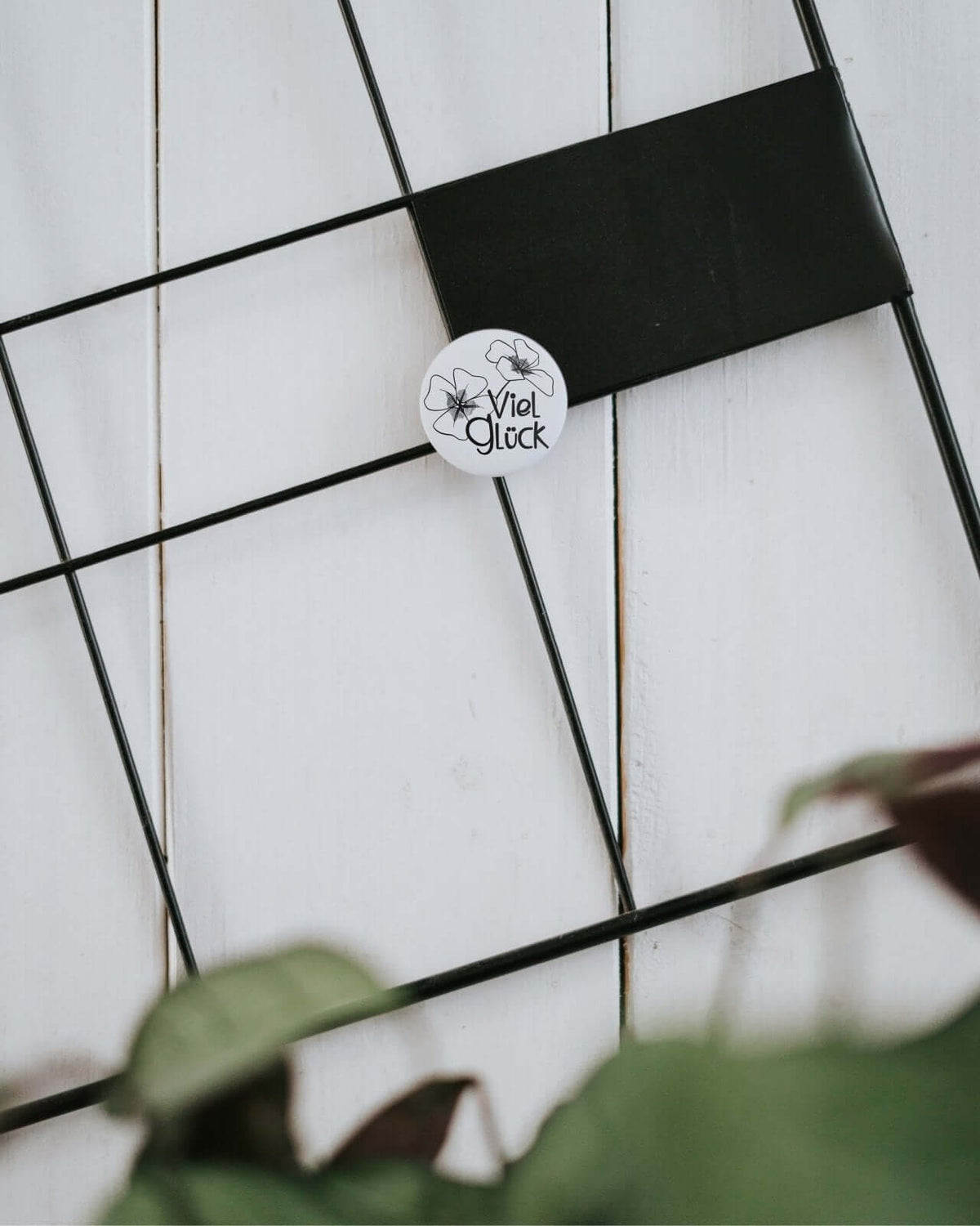 Magnete mit Spruch oder Motiv Viel Glück · klein in schwarz weiss