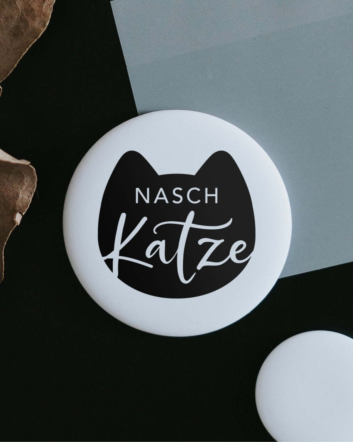 Magnete mit Spruch oder Motiv Naschkatze · klein in schwarz weiss