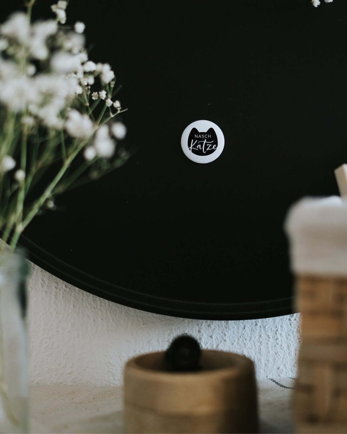 Magnete mit Spruch oder Motiv Naschkatze · klein in schwarz weiss