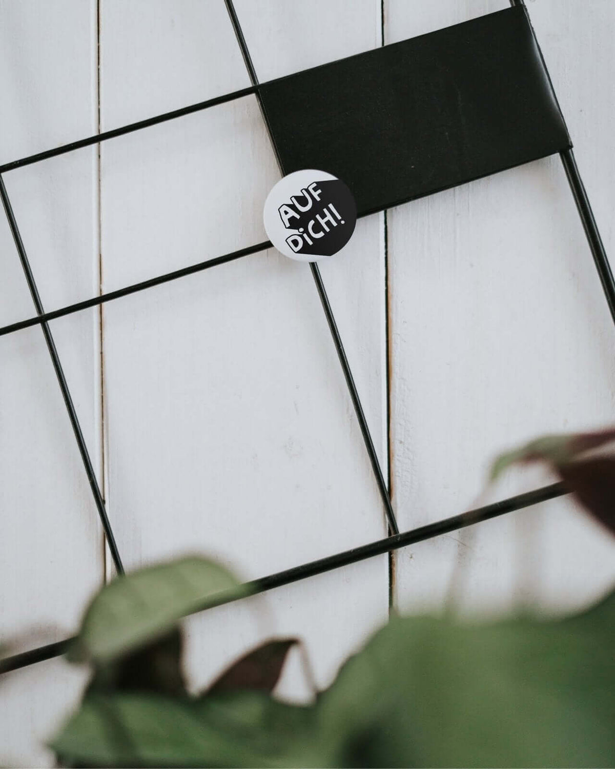 Magnete mit Spruch oder Motiv Auf dich · klein in schwarz weiss
