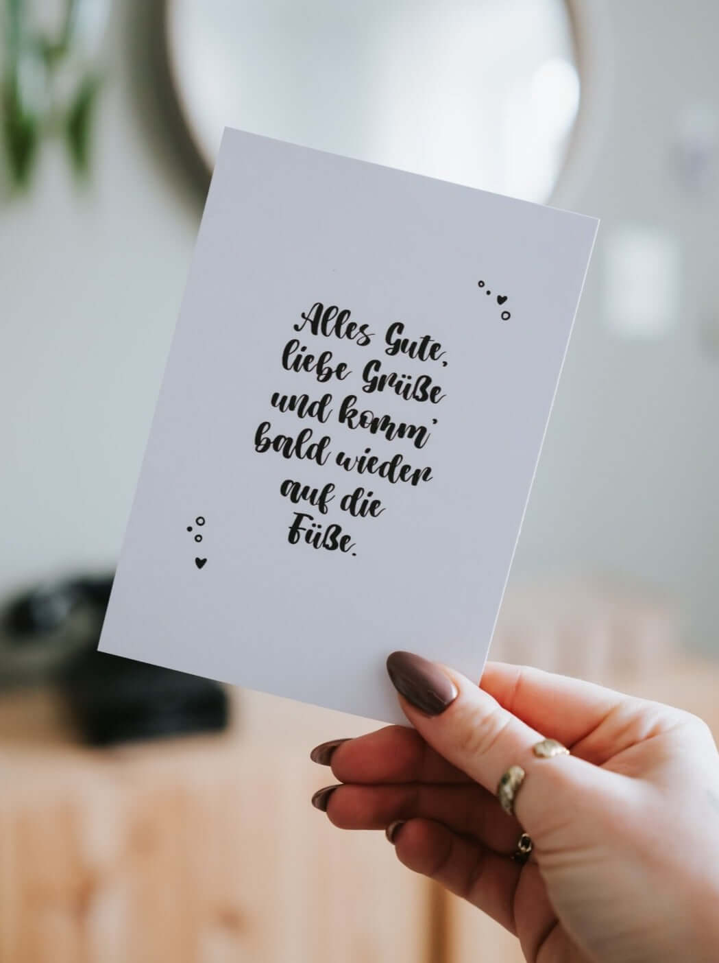 Postkarte mit Spruch und motiv Alles Gute, liebe Grüße in schwarz weiss