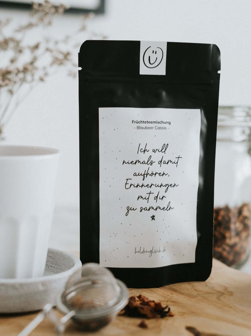 Tee mit Spruch oder Motiv Erinnerungen in schwarz weiss