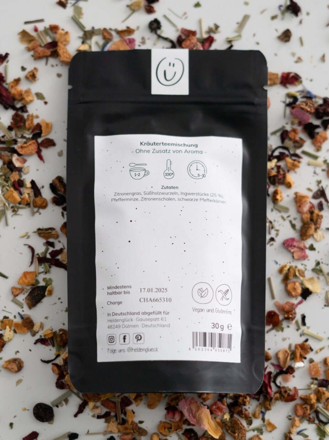 Tee mit Spruch oder Motiv Die Welt in schwarz weiss