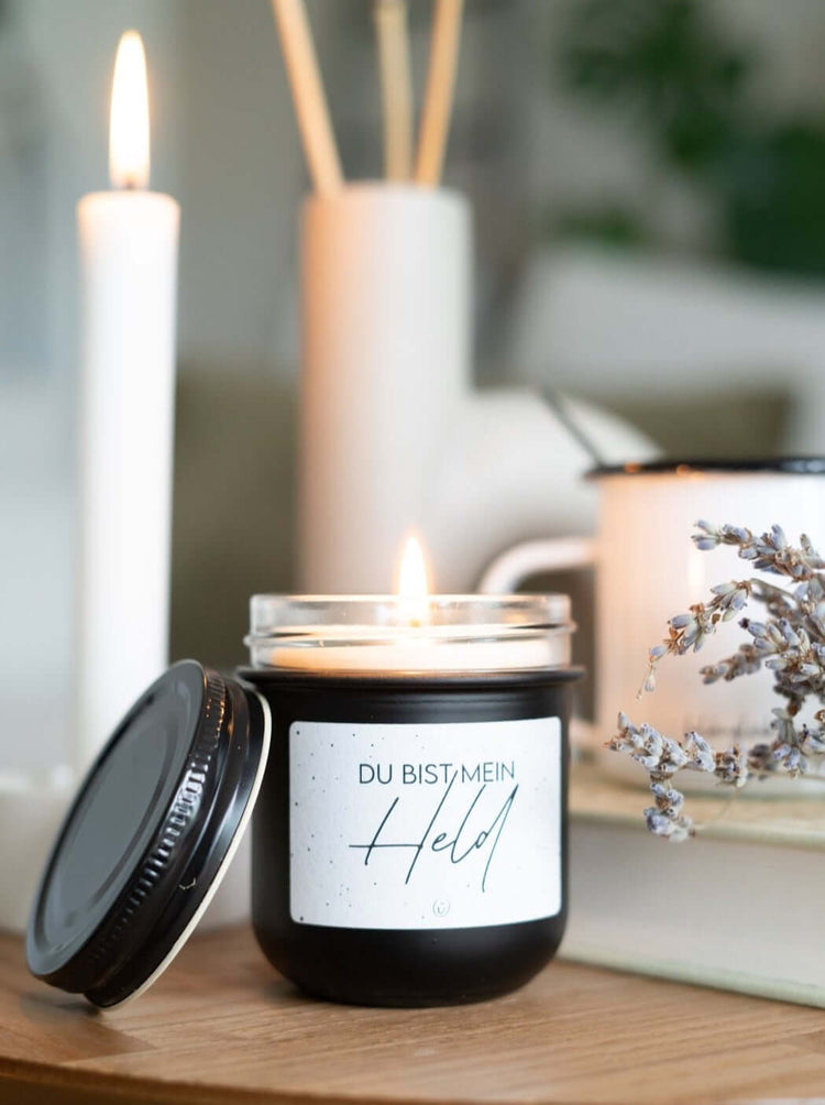 Kerze im Glas mit Spruch oder Motiv Mein Held in schwarz weiss