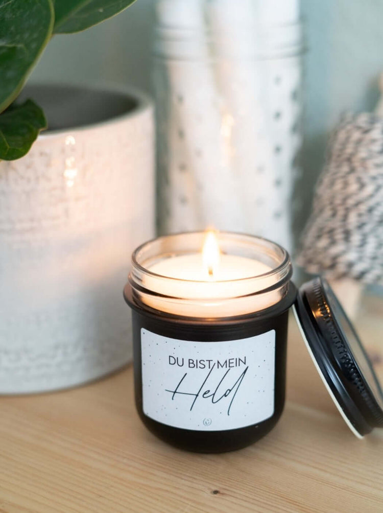 Kerze im Glas mit Spruch oder Motiv Mein Held in schwarz weiss