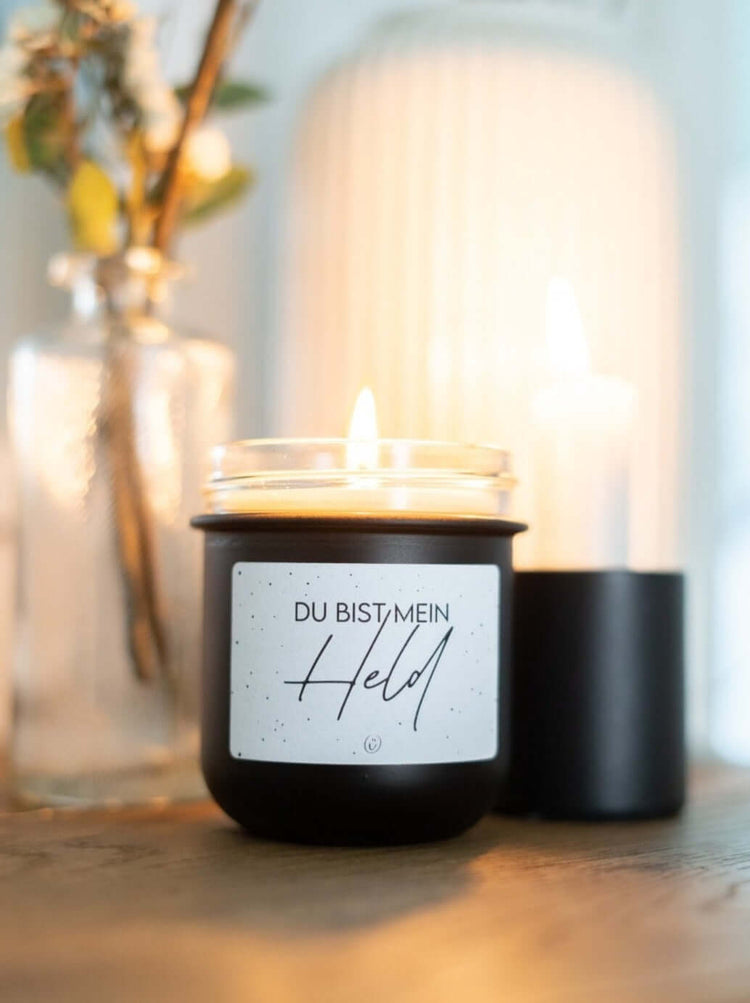 Kerze im Glas mit Spruch oder Motiv Mein Held in schwarz weiss