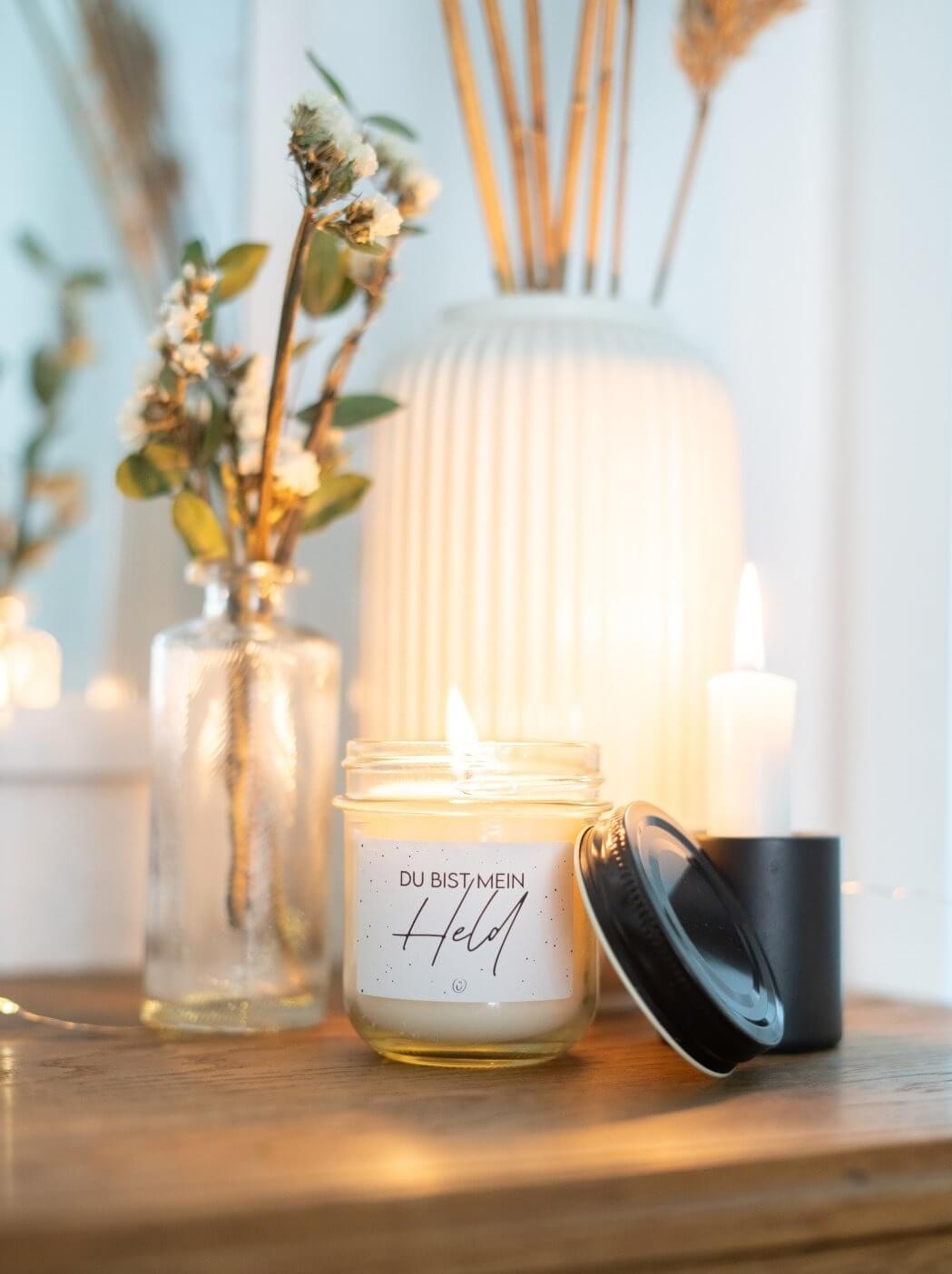 Kerze im Glas mit Spruch oder Motiv Mein Held in schwarz weiss