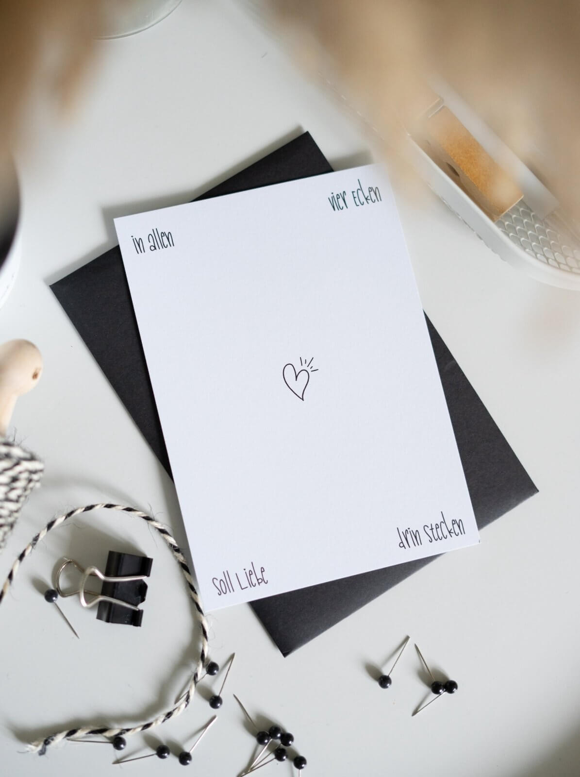 Geschenke mit Liebe – Karte „Vier Ecken Liebe“ mit Nostalgie & Herz