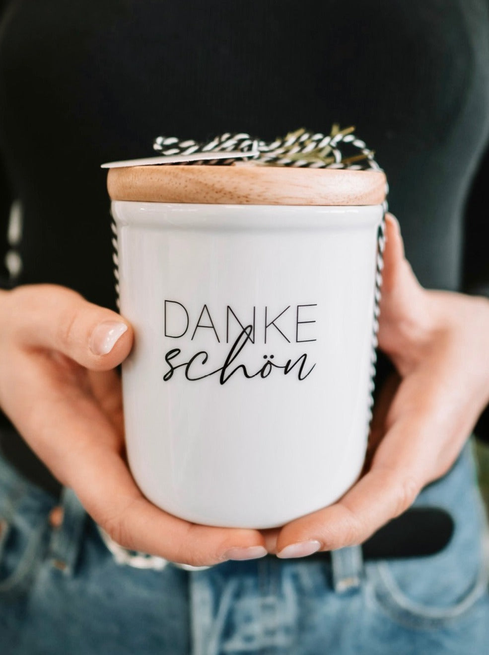 Keramikdose als Vorratsdose mit Spruch oder Motiv Dankeschön in schwarz weiss