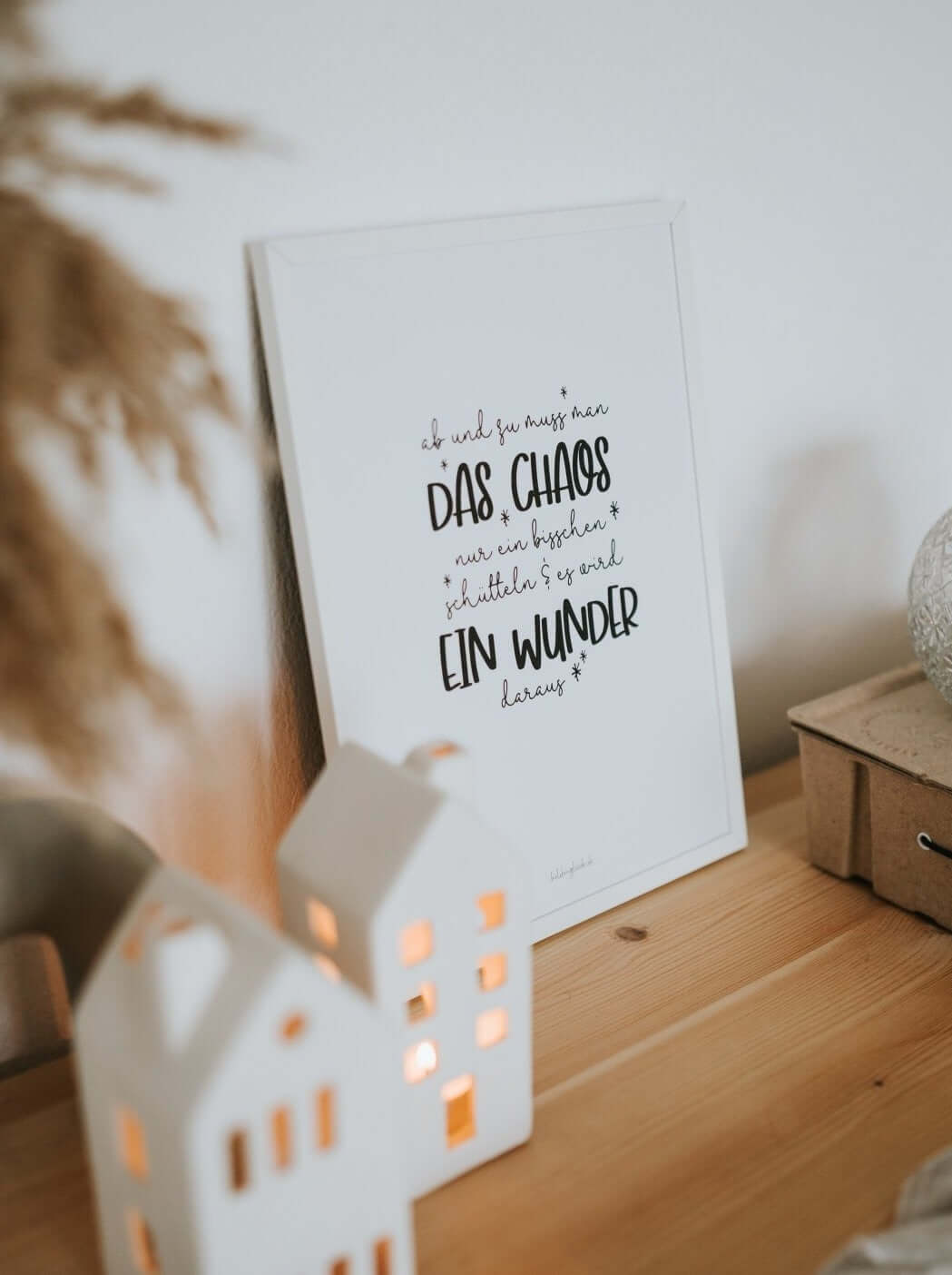 Geschenke mit Spruch – Poster „Chaos schafft Ideen“ für Kreative