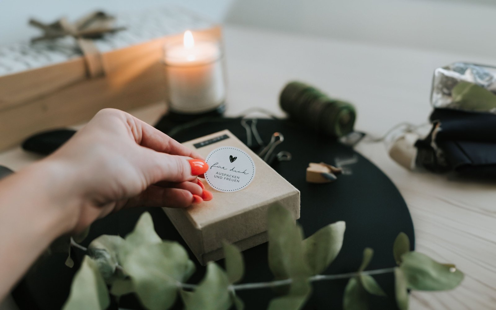 10 Kreative DIY-Geschenke, um deinen Liebsten eine Freude zu machen. - Verena von Heldenglück