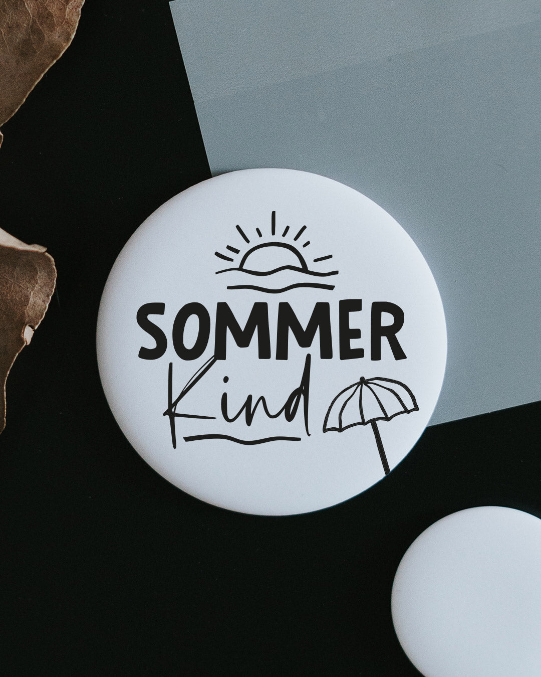 Magnet Sommerkind – Kühlschrankmagnet mit sommerlichem Spruch als Geschenk