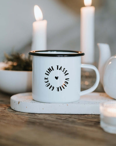 Tasse mit Spruch oder Motiv Voller Glück in schwarz weiss