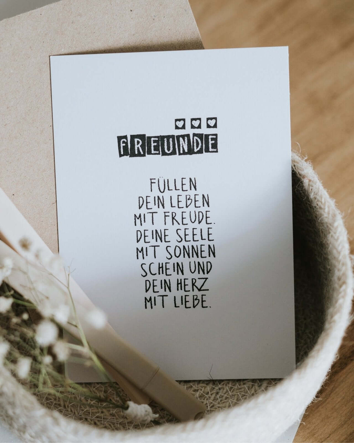 Postkarte mit Spruch und motiv Freunde in schwarz weiss