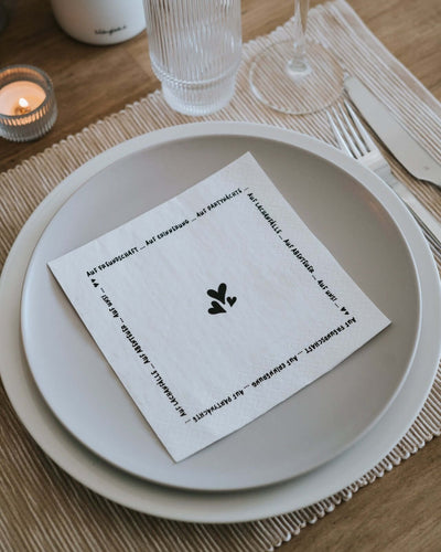 Servietten „Auf Freundschaft" – Mitbringsel für Mädelsabend und Dinner