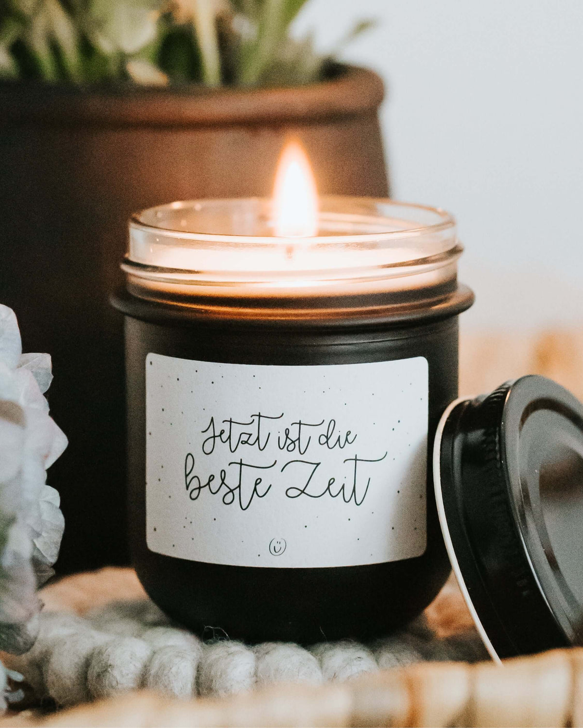 Kerze im Glas mit Spruch oder Motiv Beste Zeit in schwarz weiss