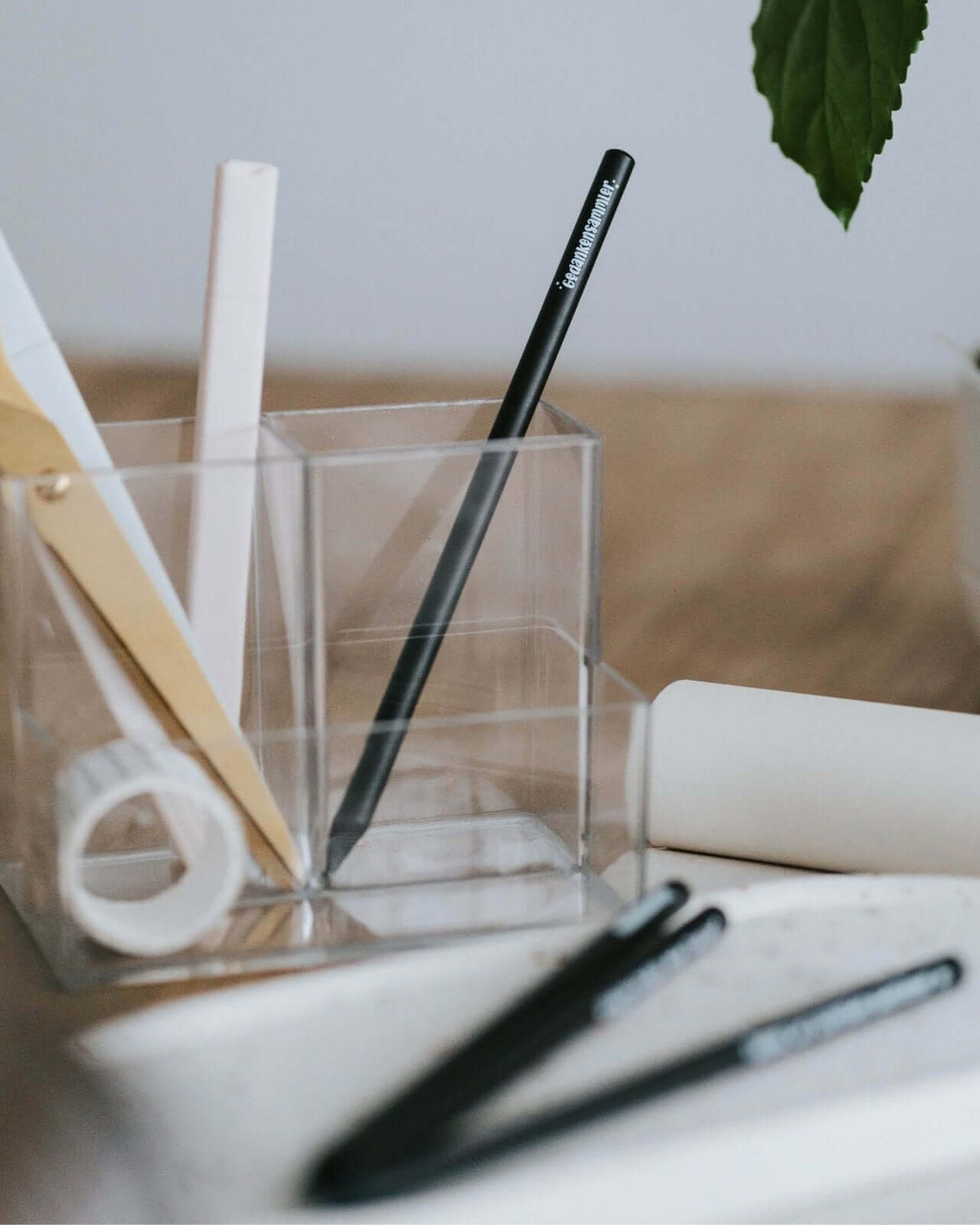 Bleistift mit Spruch oder Motiv Gedankensammler in schwarz weiss