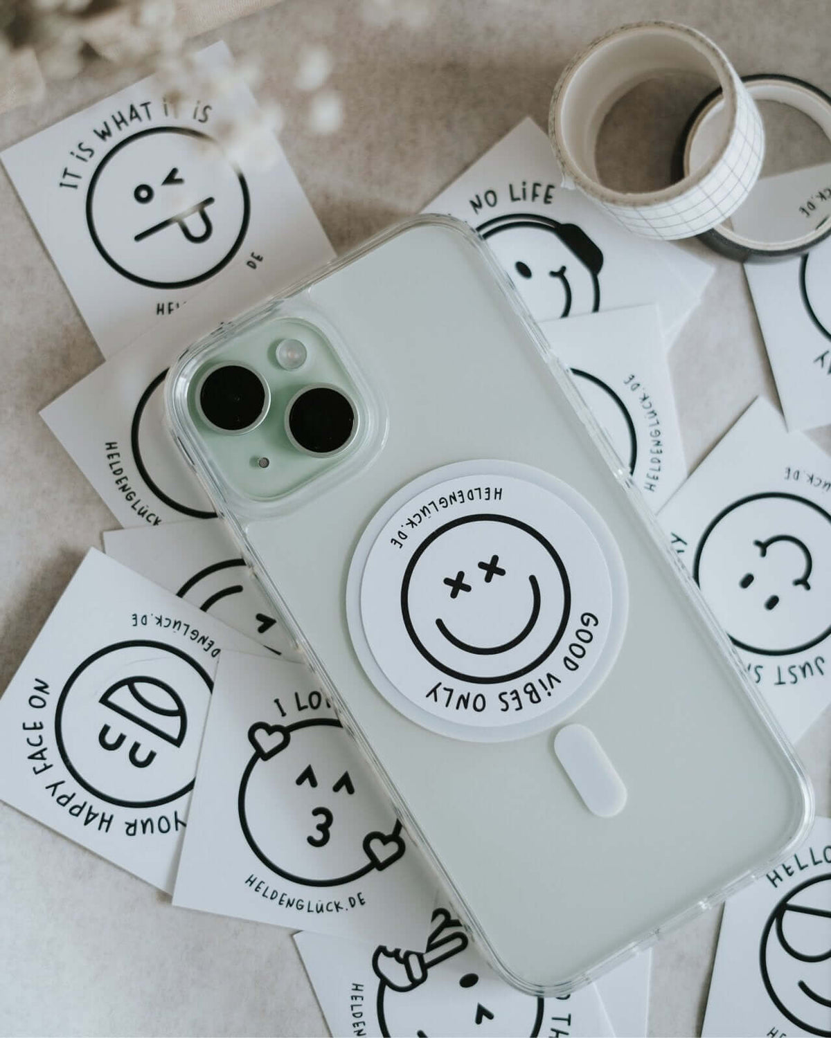 Aufkleber mit Spruch oder Motiv Smileys in schwarz weiss