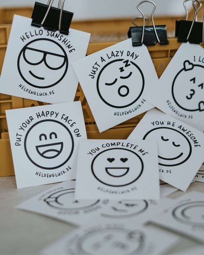 Aufkleber mit Spruch oder Motiv Smileys in schwarz weiss
