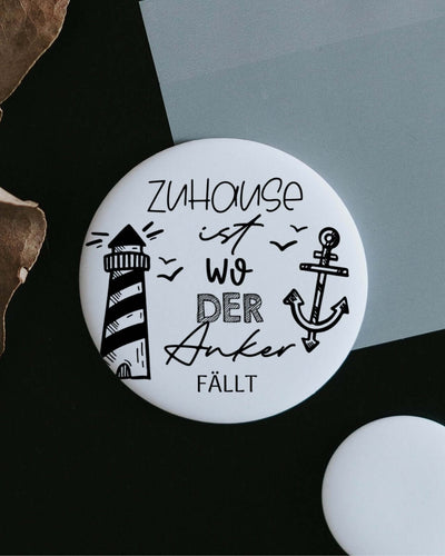 Magnete mit Spruch oder Motiv Ankerplatz Zuhause · groß in schwarz weiss