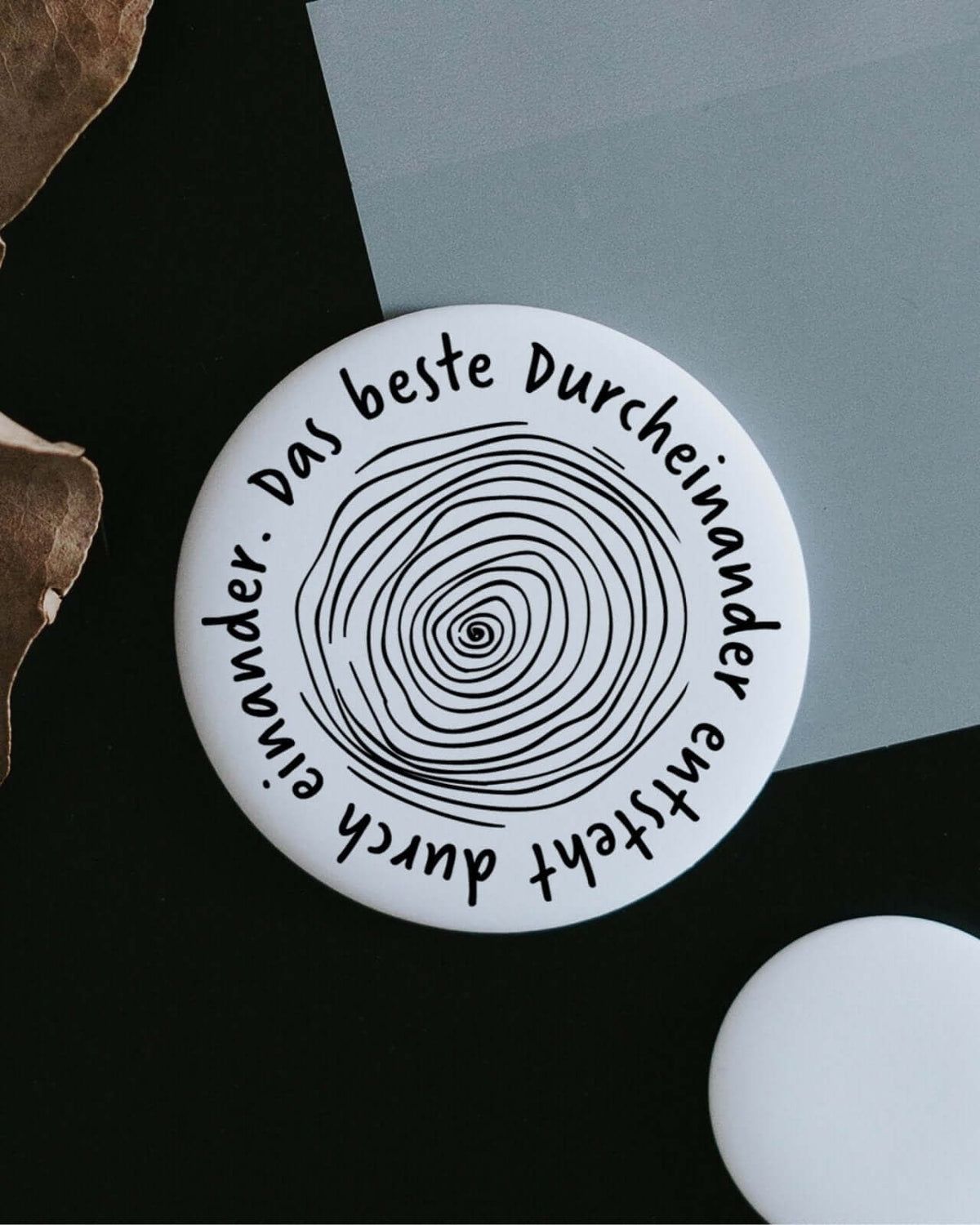 Magnete mit Spruch oder Motiv Durcheinander · groß in schwarz weiss