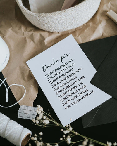 Postkarte mit Spruch und motiv Danke für in schwarz weiss