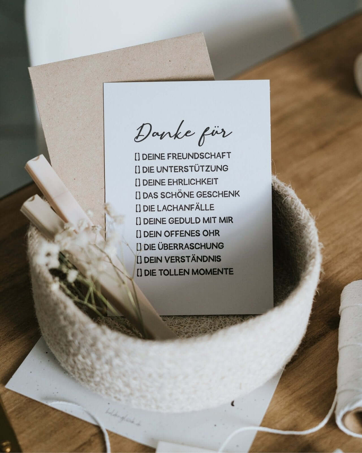 Postkarte mit Spruch und motiv Danke für in schwarz weiss
