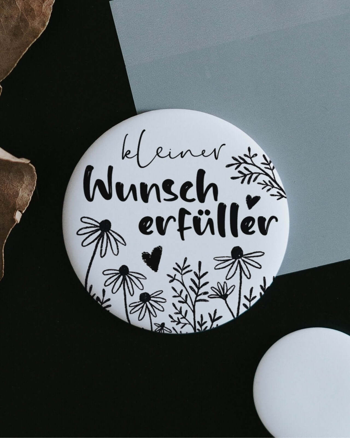 Magnete mit Spruch oder Motiv Wunscherfüller · groß in schwarz weiss