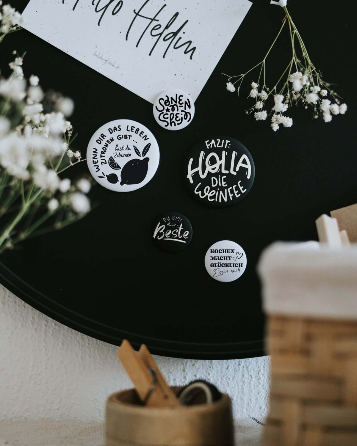Magnete mit Spruch oder Motiv Zitronen · groß in schwarz weiss