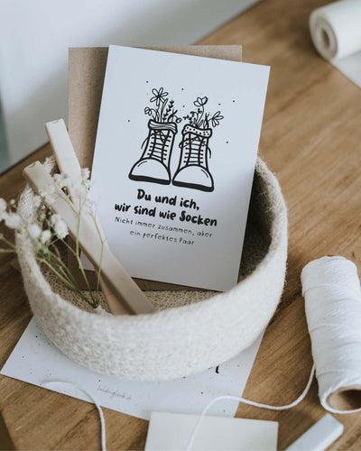 Postkarte mit Spruch und motiv Du und ich in schwarz weiss