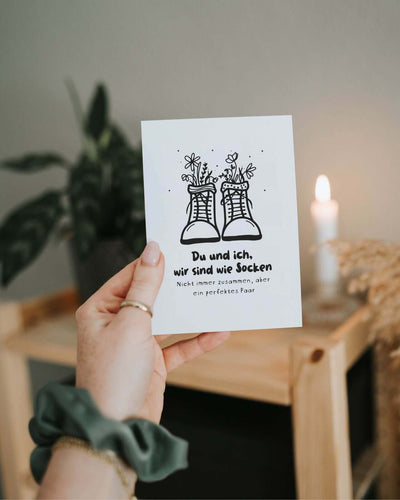 Postkarte mit Spruch und motiv Du und ich in schwarz weiss