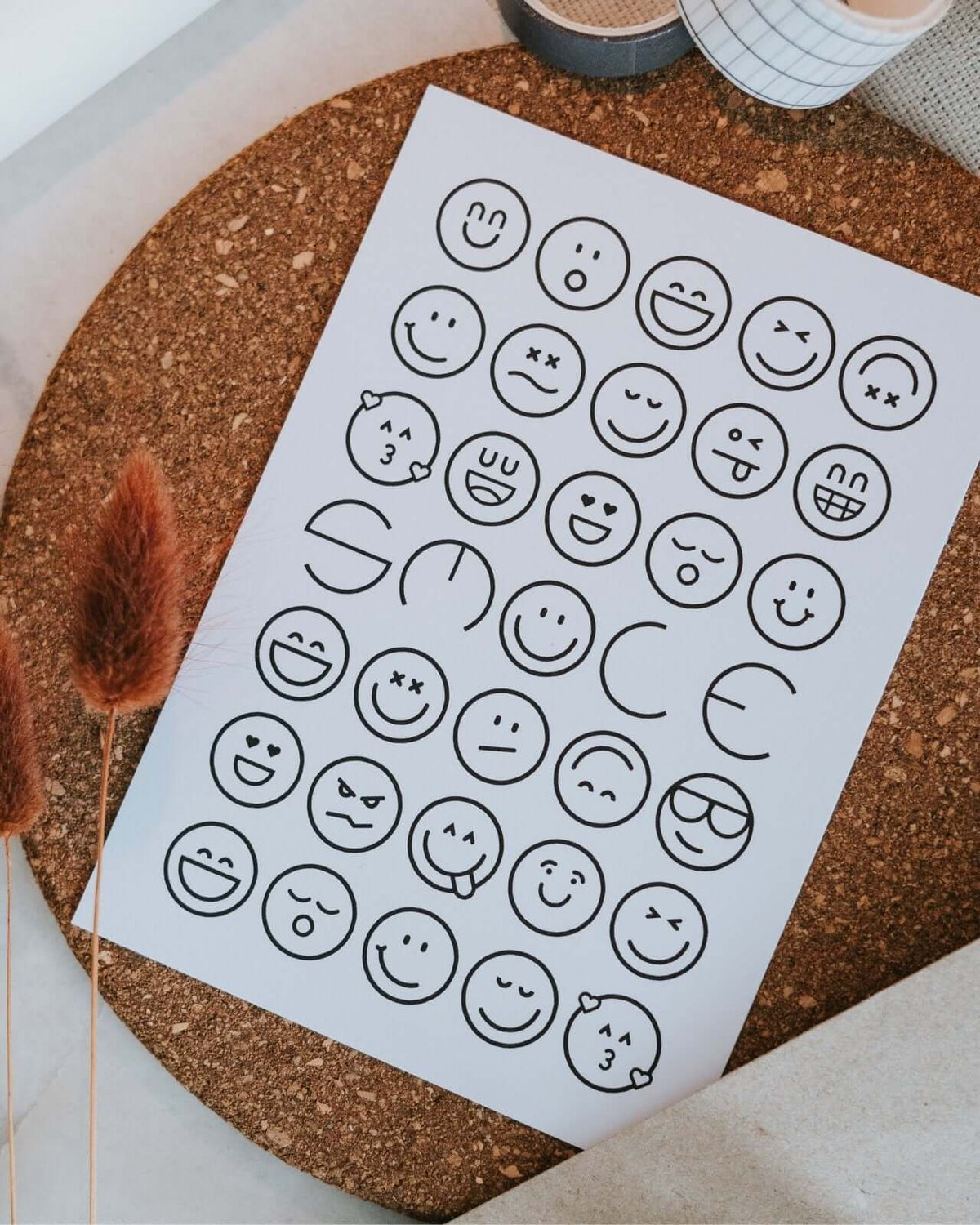 Postkarte mit Spruch und motiv Smile in schwarz weiss