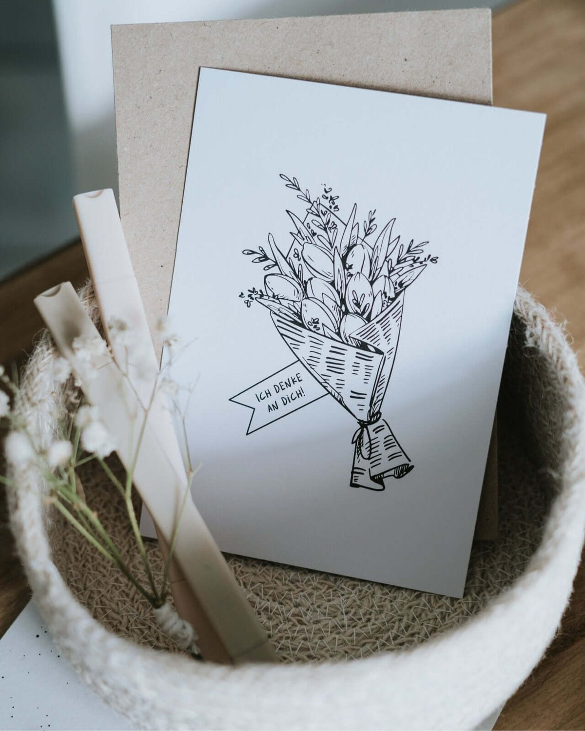 Postkarte mit Spruch und motiv Ich denke an dich in schwarz weiss