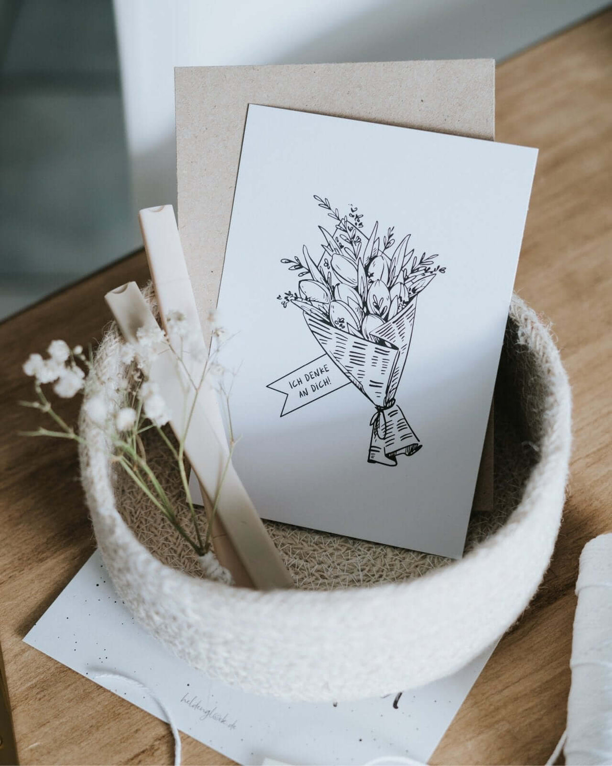 Postkarte mit Spruch und motiv Ich denke an dich in schwarz weiss