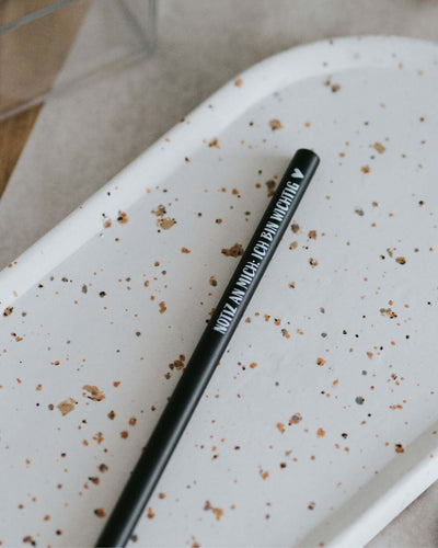 Bleistift mit Spruch oder Motiv Du kannst alles in schwarz weiss