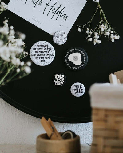 Magnete mit Spruch oder Motiv My english · groß in schwarz weiss