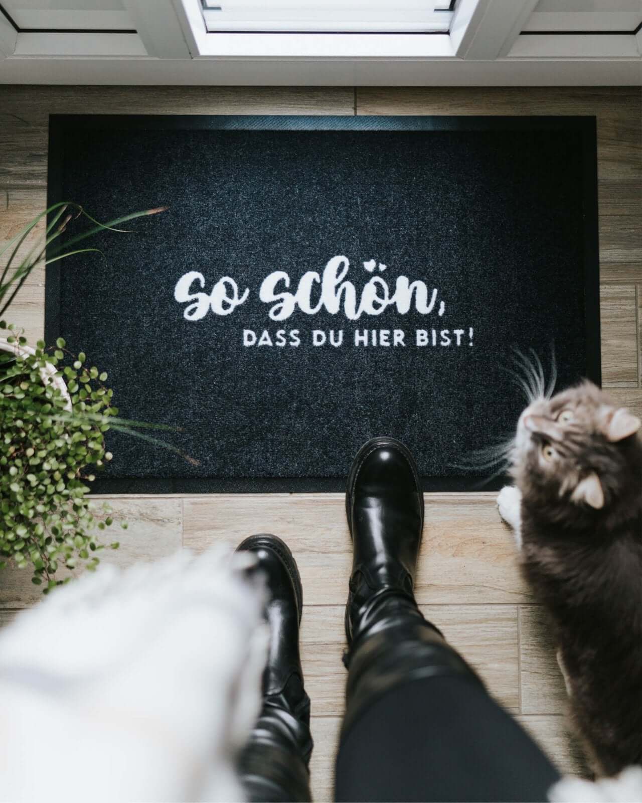 Fussmatte mit Spruch oder Motiv So schön in schwarz weiss