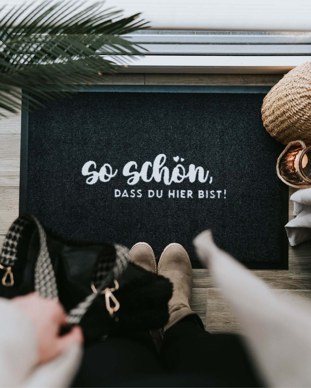 Fussmatte mit Spruch oder Motiv So schön in schwarz weiss