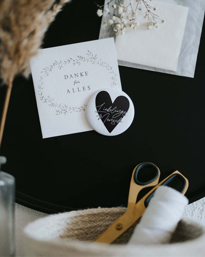 Magnete mit Spruch oder Motiv Lieblingsmensch · groß in schwarz weiss