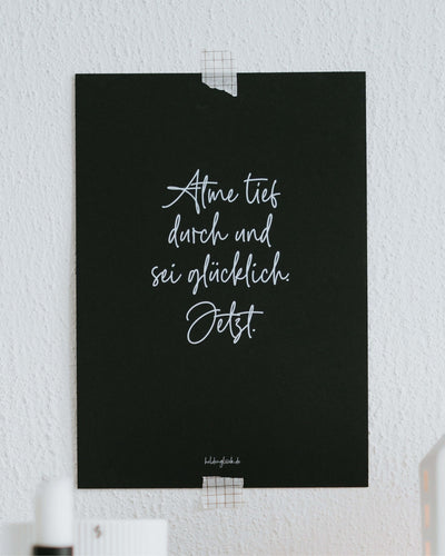 Geschenke mit Spruch – Poster „Glück beginnt in Dir“ für Achtsamkeit & Stil