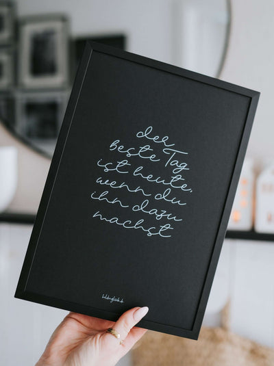 Geschenke mit Spruch – Poster „Heute ist ein Geschenk“ für Dankbarkeit & Mut