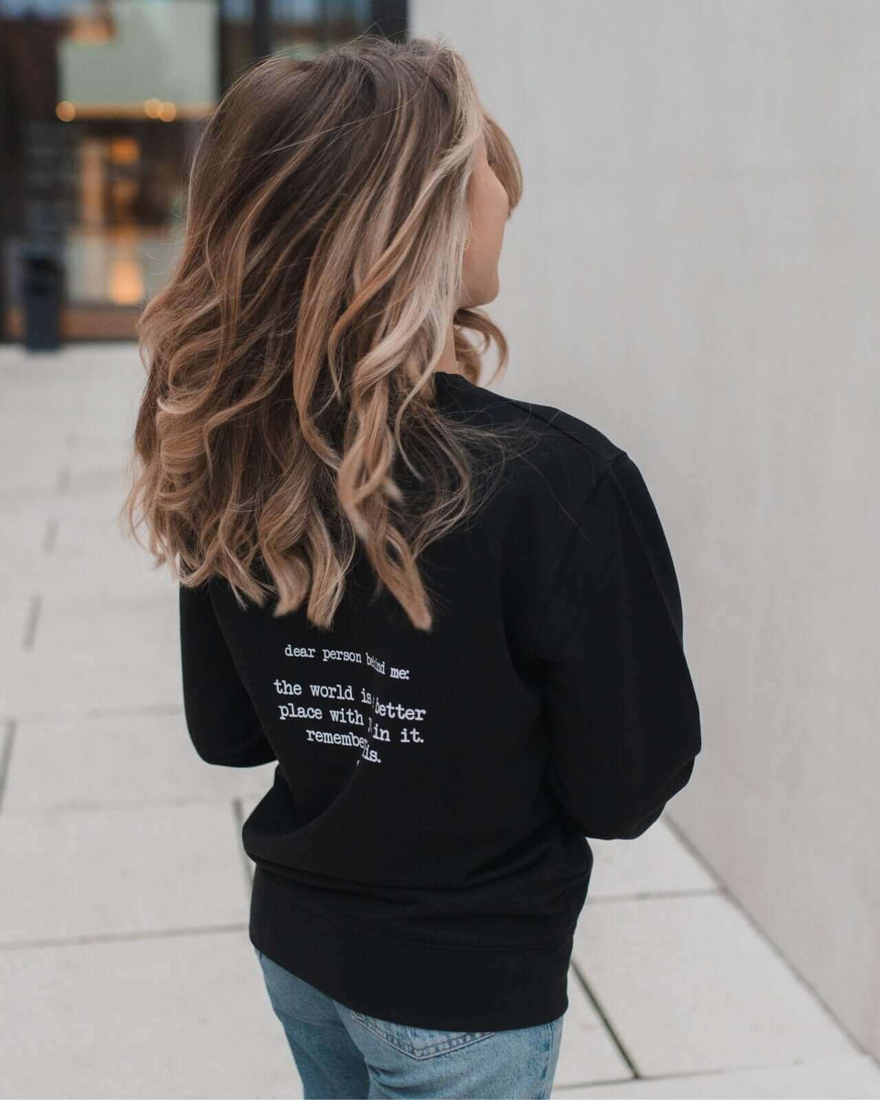 Pullover & Hoodie mit Spruch oder Motiv You are enough in schwarz weiss