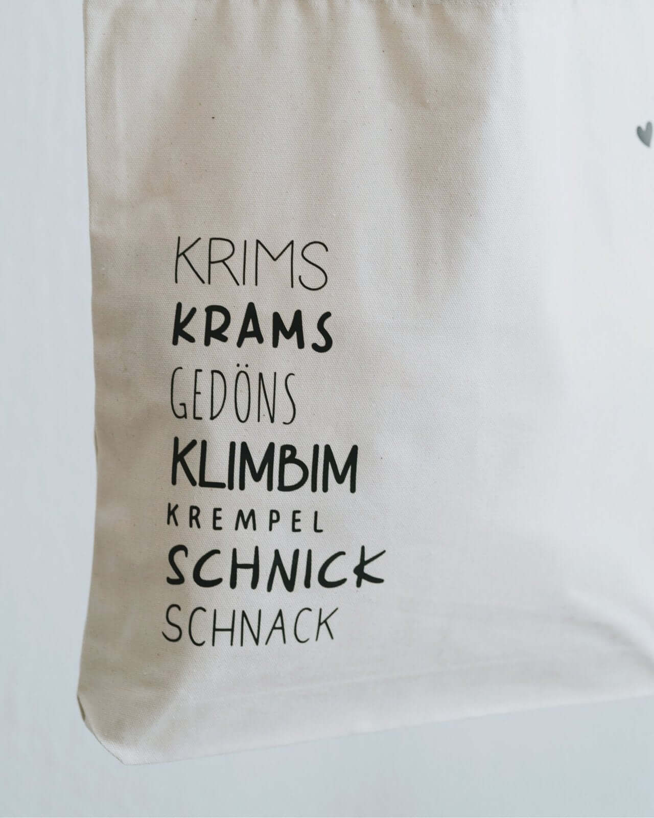Baumwollbeutel mit Spruch oder Motiv Krims Krams in schwarz weiss