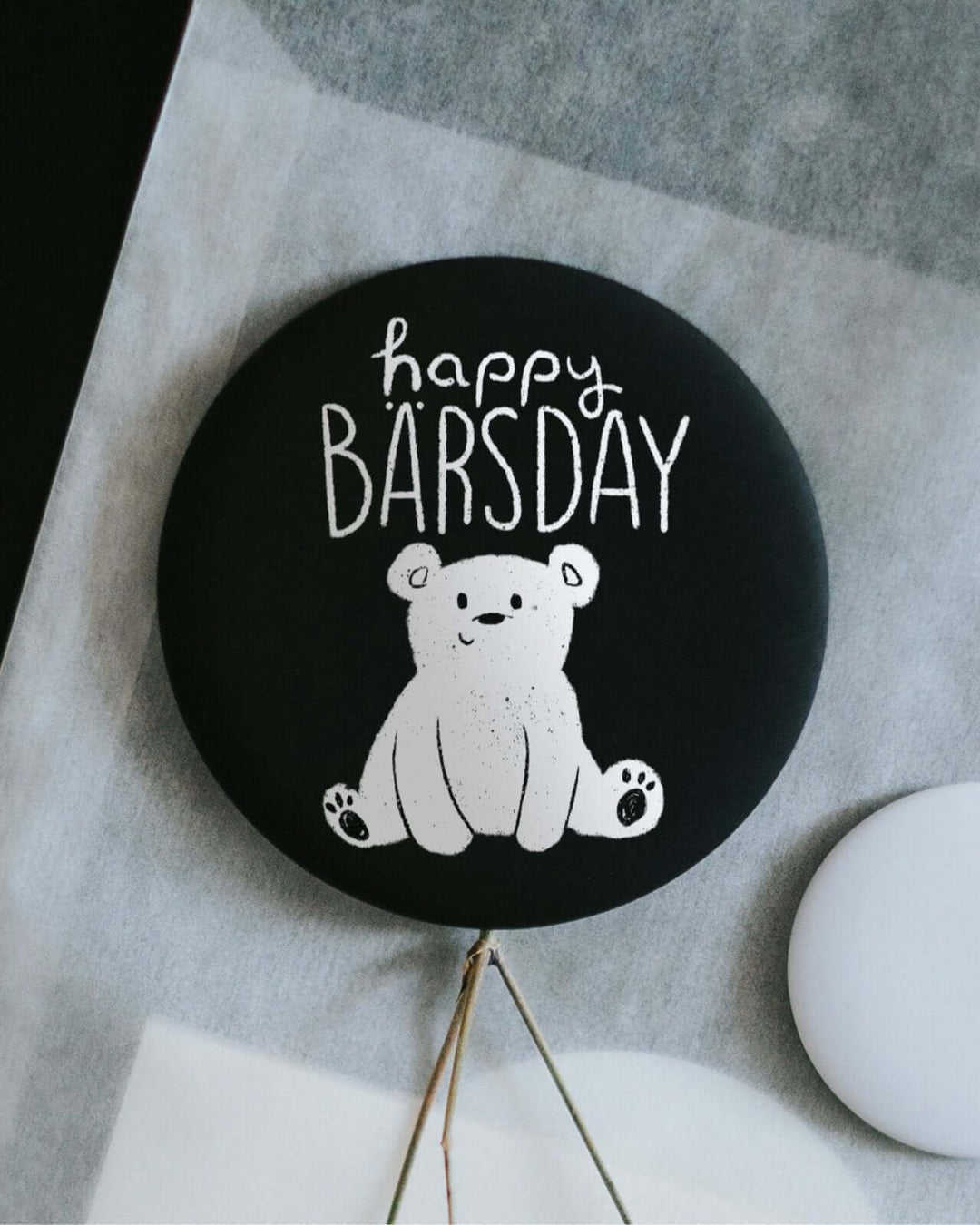 Magnete mit Spruch oder Motiv Happy Bärsday · groß in schwarz weiss