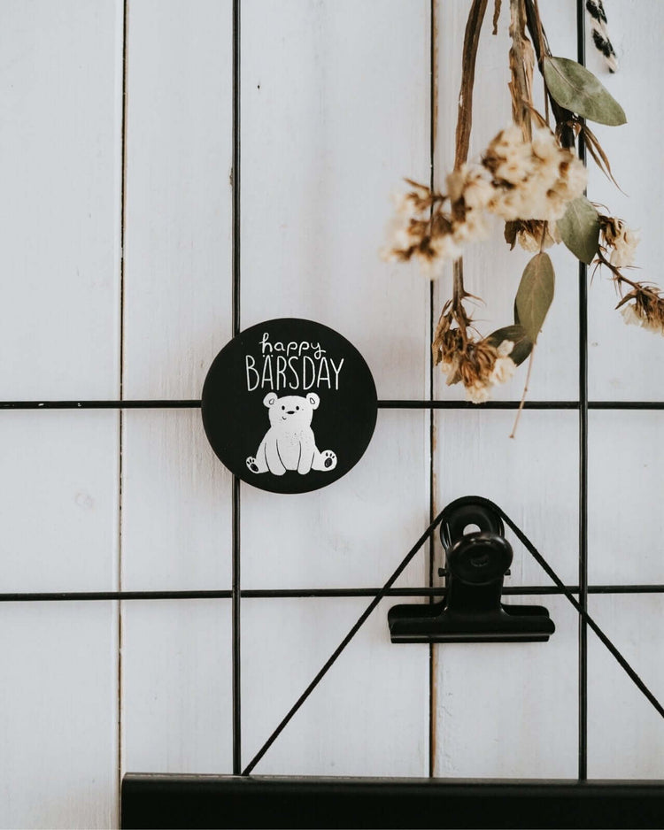Magnete mit Spruch oder Motiv Happy Bärsday · groß in schwarz weiss